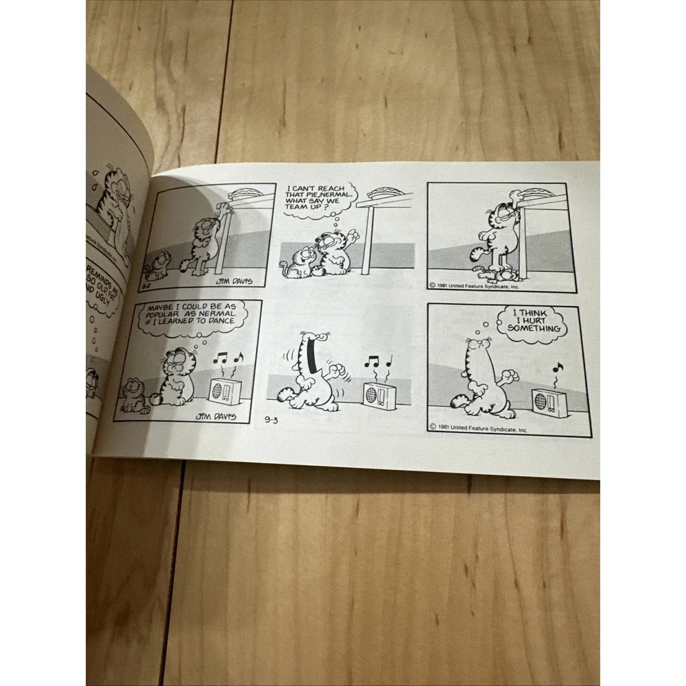 Garfield Eats His Heart Out 6th Comic Book 1983 1st Ed Jim Davis Vintage Strip